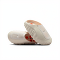 Nike Mind Beige